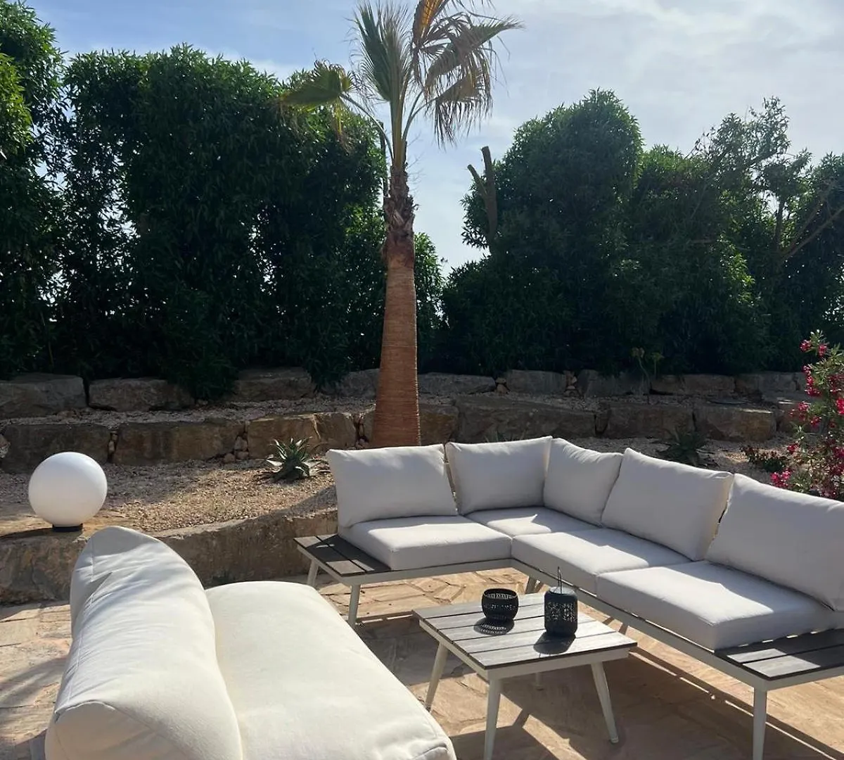 Mallorca Finca Gallo Negro Santanyi Campos Gesamte Unterkunft Social Media Spagna
